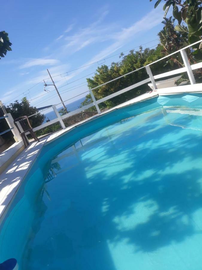 B&B Borgo Marino Чефалу Экстерьер фото