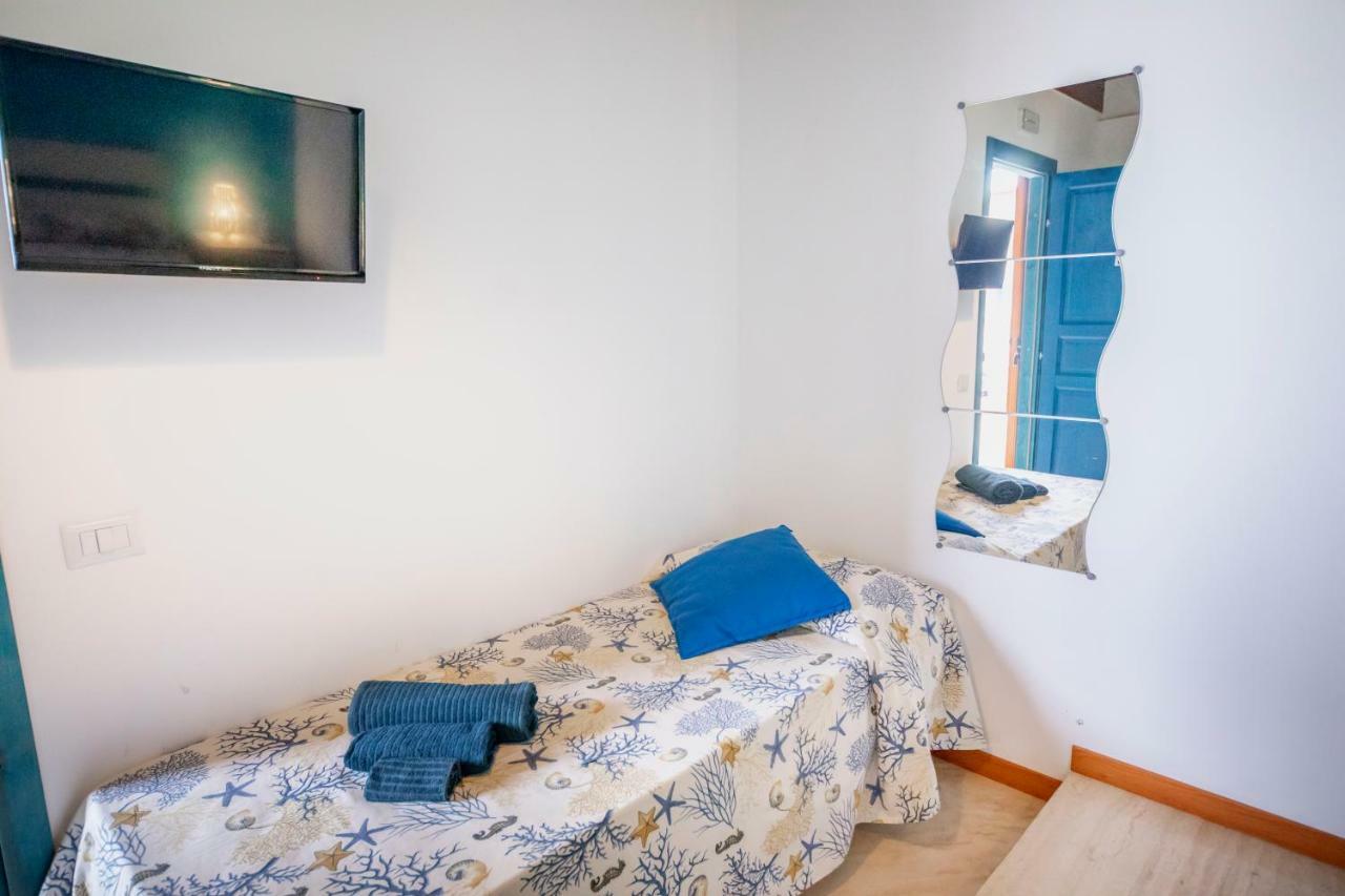 B&B Borgo Marino Чефалу Экстерьер фото